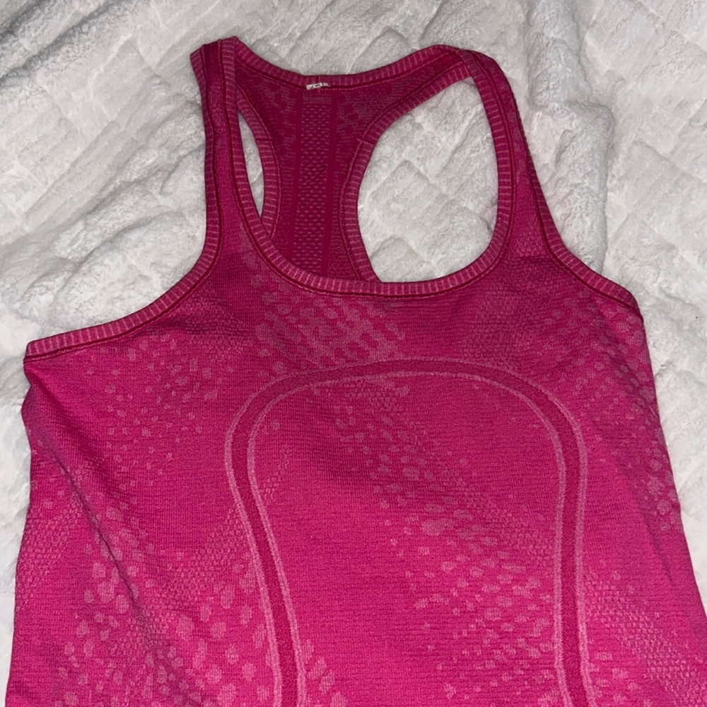 lululemon tank top